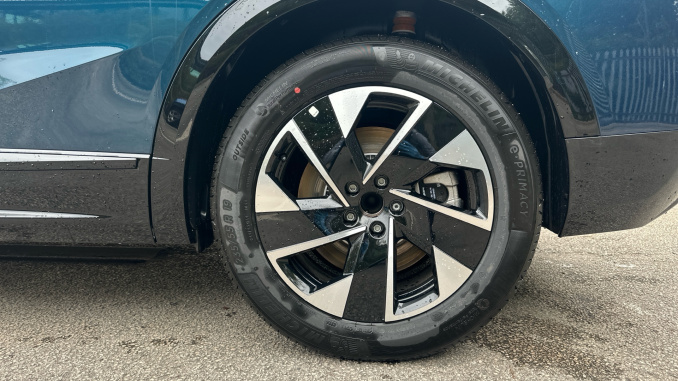 Vauxhall Grandland 157kW GS 73kWh 5dr Auto Electric Hatchback - Image 7